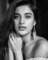 Nidhhi Agerwal